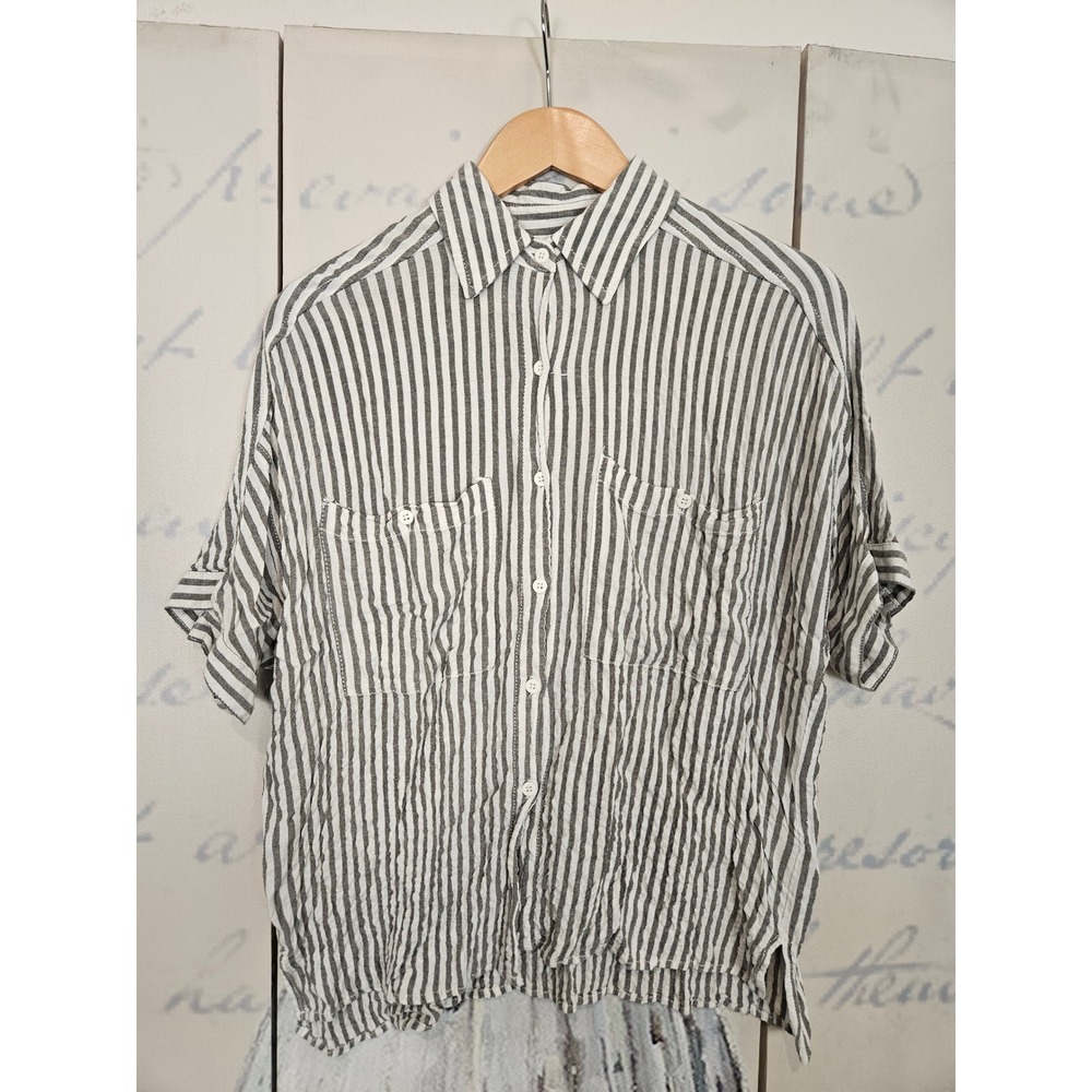 Max Studio Womens Gray‎ White Striped Short Sleeve Button Down Shirt Small